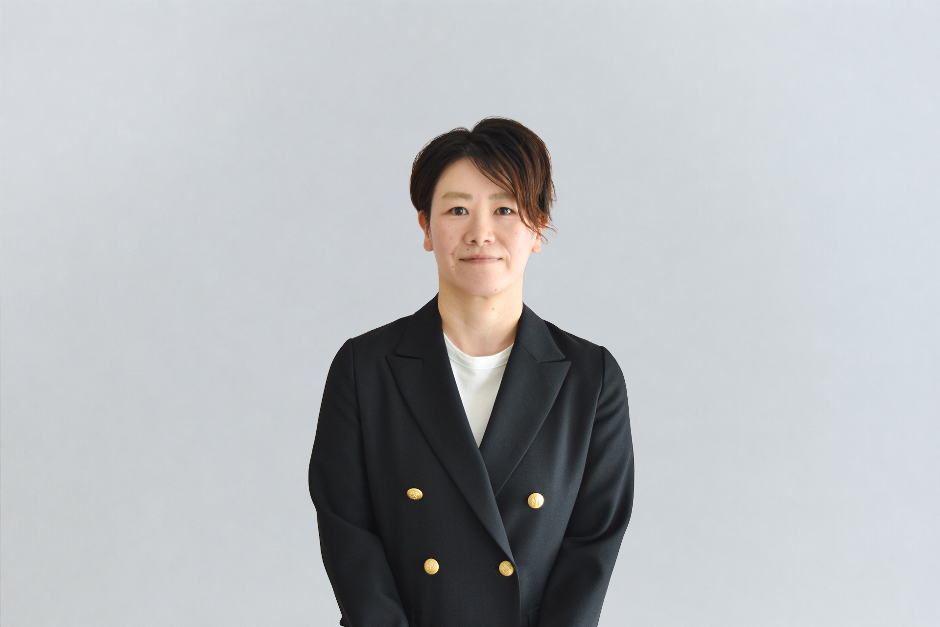 知念 悦子